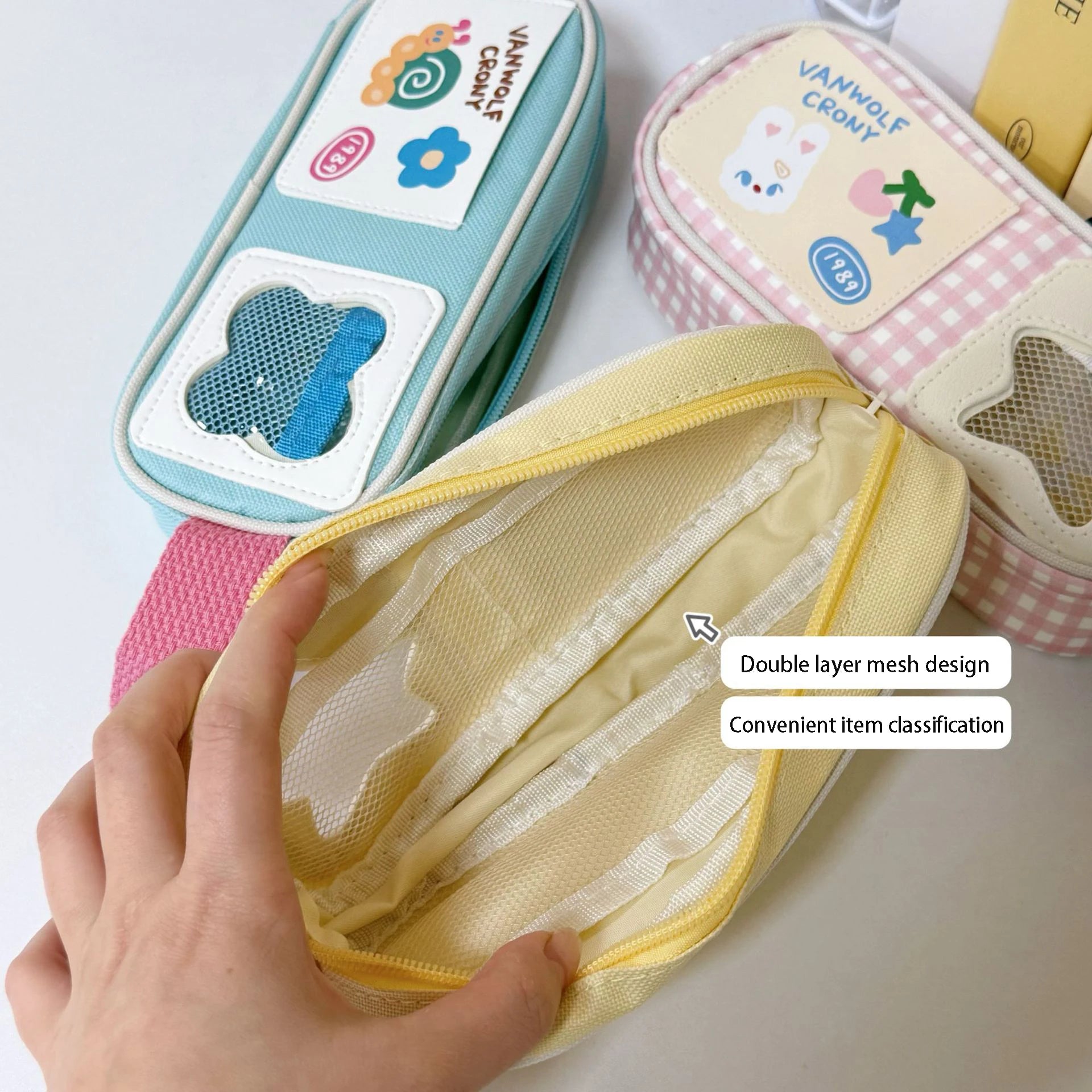 Creative cartoon portable pen case, large-capacity picnic series pencil case, multi-functional stationery bag for students